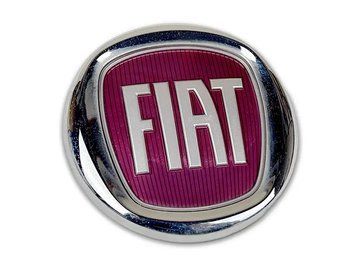 Емблема решітки радіатора Fiat Nuovo Doblo б/у 735578621 735578621 фото